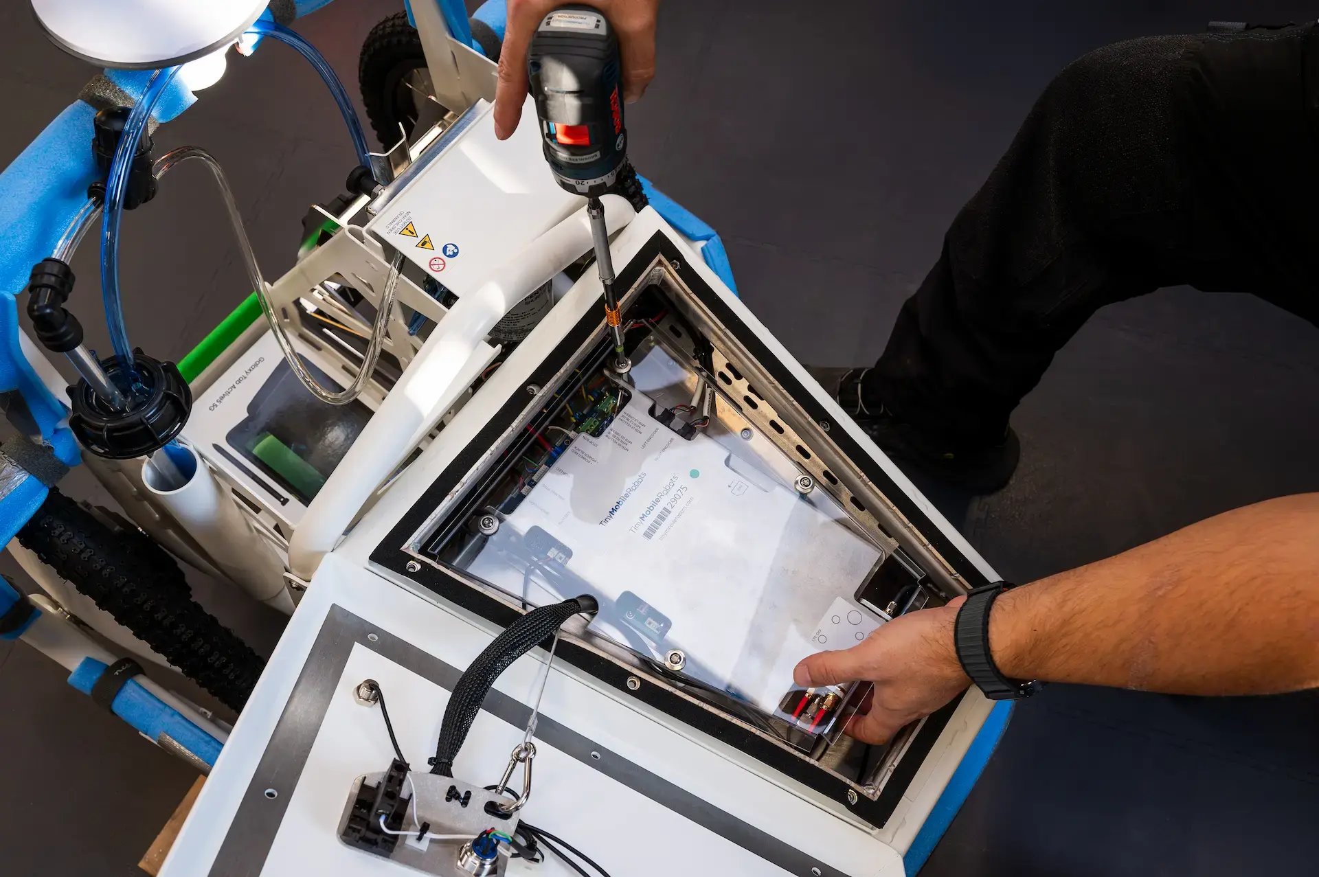 Pro X internal electronics