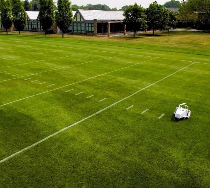 tinylinemarker pro x marking football field s-curve